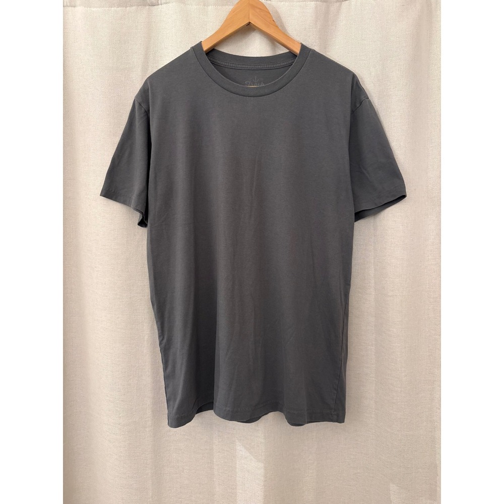 Fresh Clean Tees Mens Crew Neck Short Sleeve T-Shirt Charcoal Gray Size M